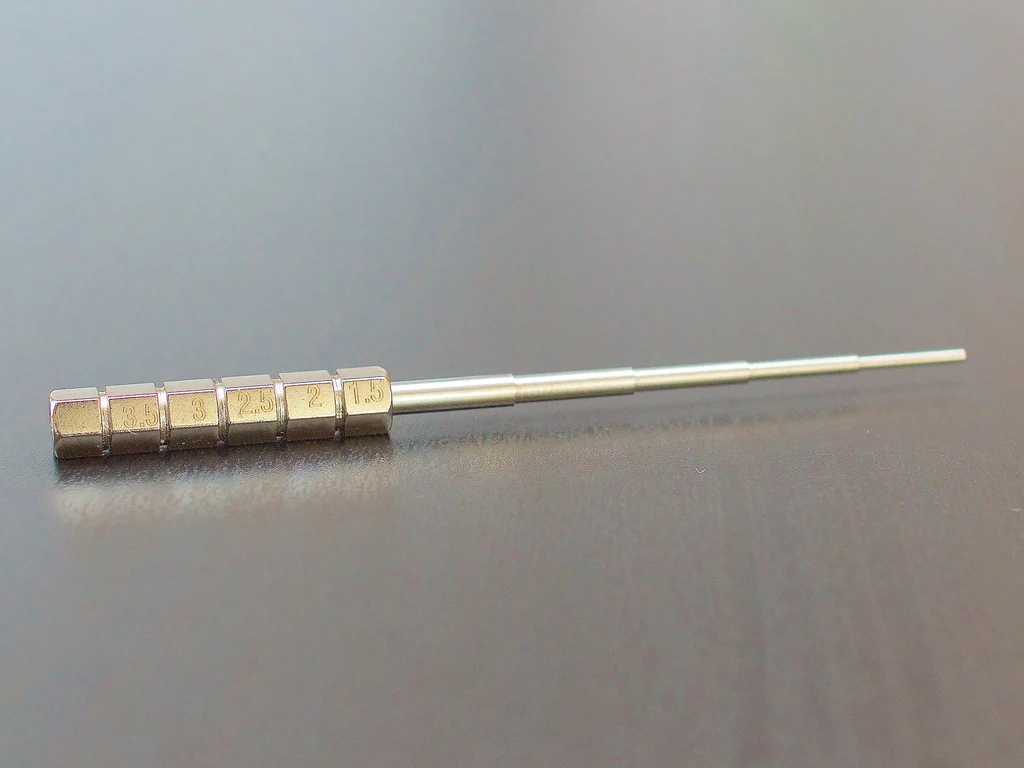 Scrape & Stir Tool (4in) Stainless Steel - Image 3