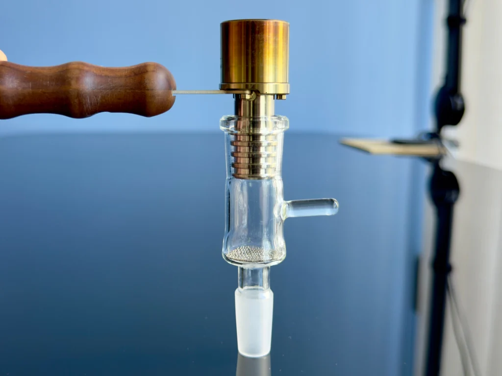 18mm Female XL Glass Injector Bowl - Image 2